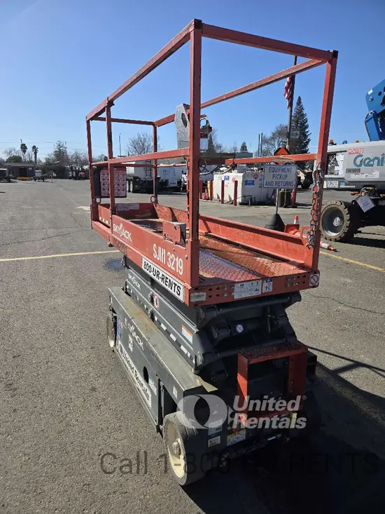 2019 Skyjack SJIII3219 Scissor Lift