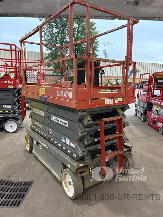 2018 Skyjack SJIII4740 Scissor Lift