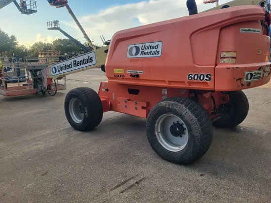 2019 JLG 600S Boom Lift