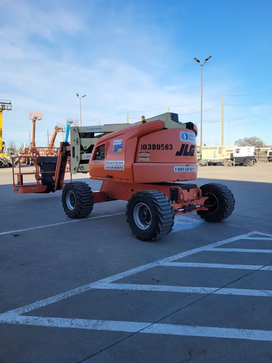 2015 JLG 450AJ Articulating Boom Lift
