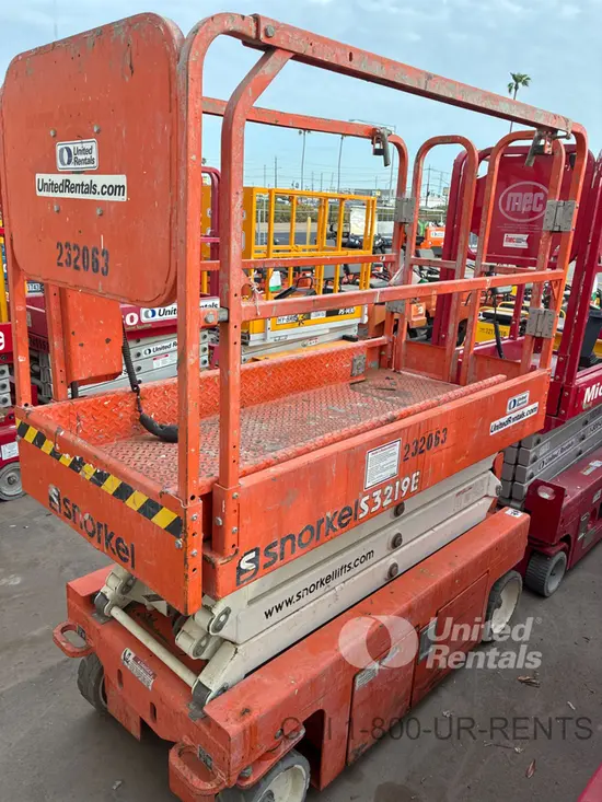 2019 Snorkel S3226E Scissor Lift