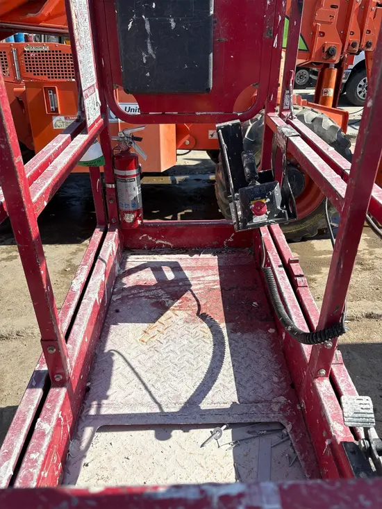 2019 MEC 1330SE Scissor Lift