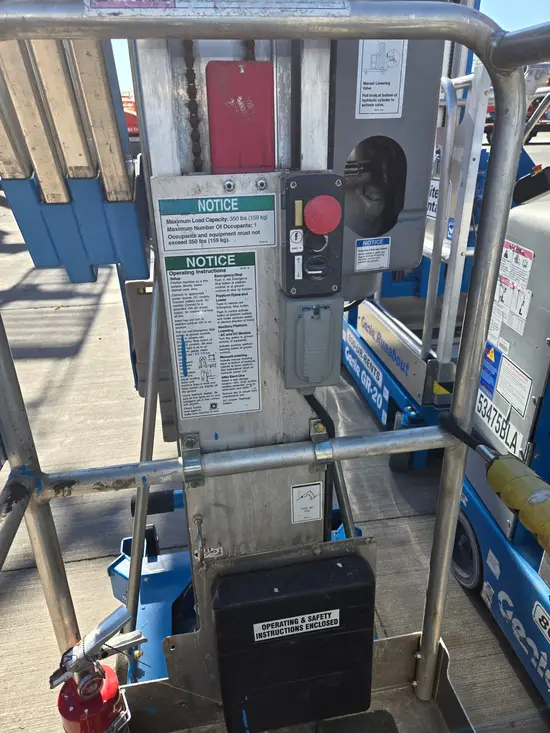 2019 Genie AWP-30SDC Pusharound Lift