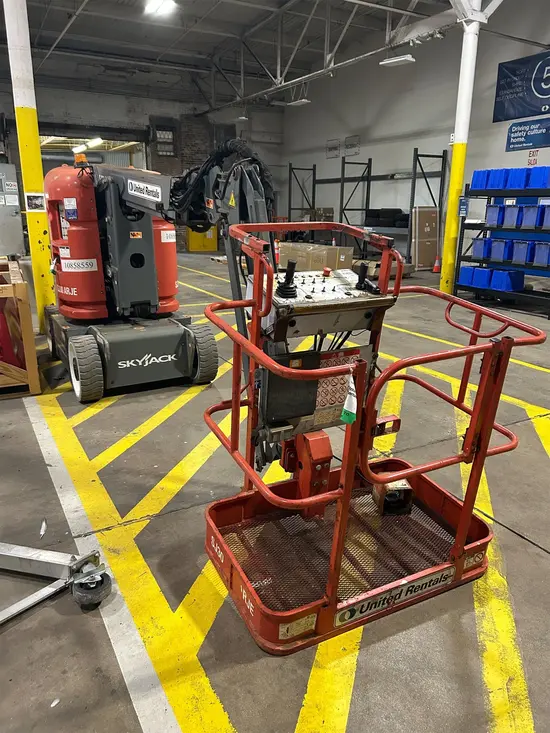 2018 Skyjack SJ30ARJE Articulating Boom Lift