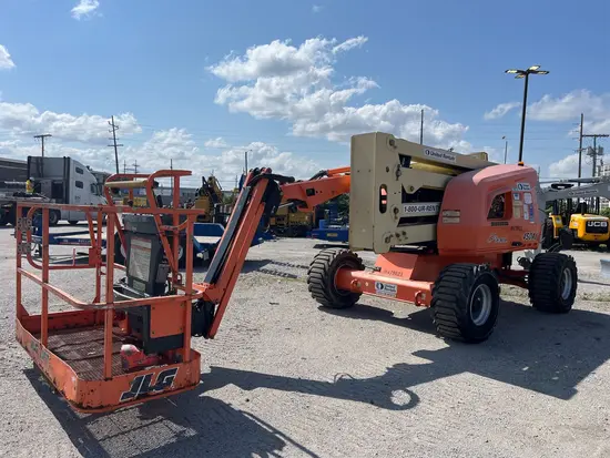 2016 JLG 450AJ Articulating Boom Lift