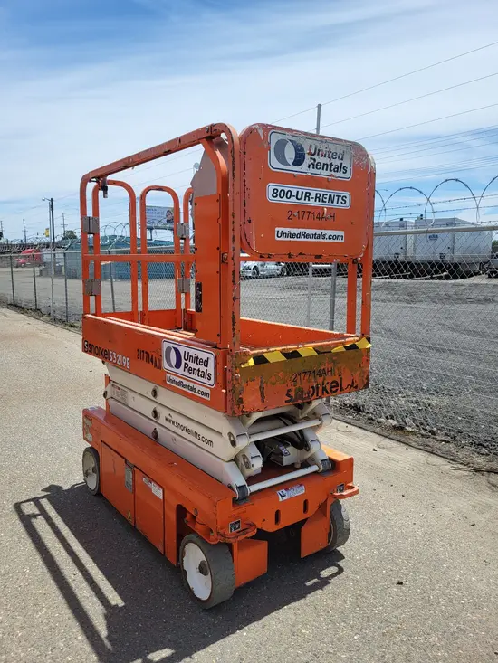 2018 Snorkel S3219E Scissor Lift