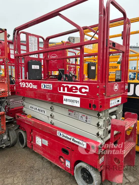 2018 MEC 1930SE Scissor Lift