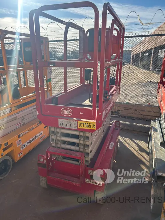 2019 MEC 1930SE Scissor Lift