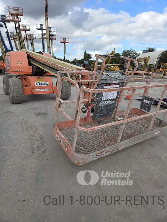 2017 JLG 600S Boom Lift