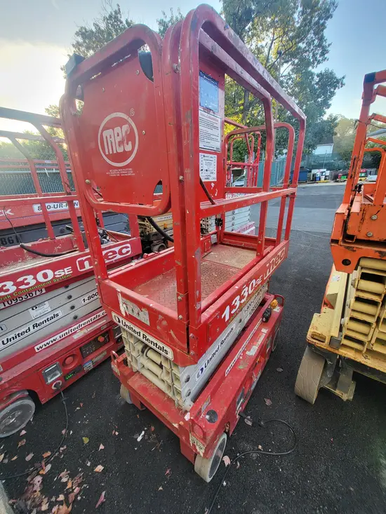 2019 MEC 1330SE Scissor Lift