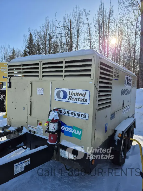 2023 Doosan XP825/HP750WCU Air Compressor