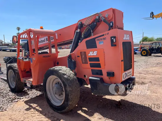 2018 SKYTRAK 8042 Forklift