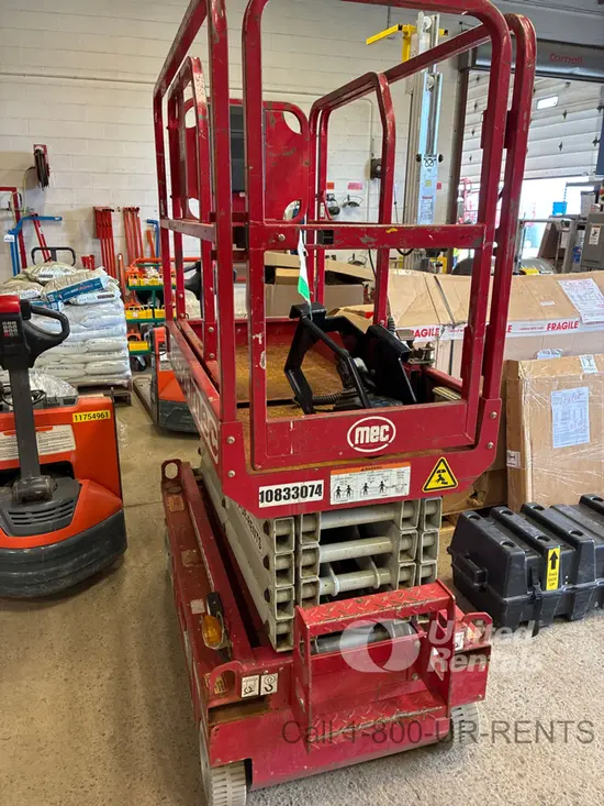 2018 MEC MICRO 19 Scissor Lift