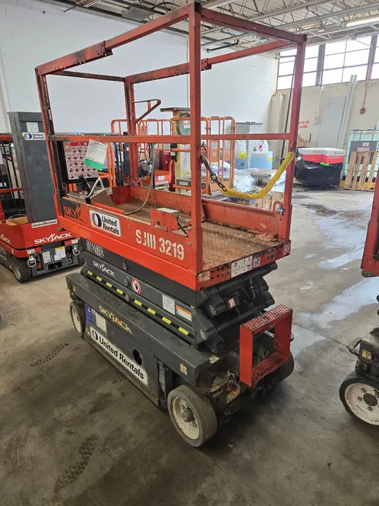 2017 Skyjack SJIII3219 Scissor Lift