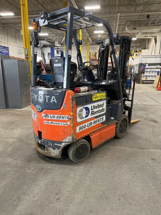 2019 Toyota 8FBCU25 Warehouse Forklift
