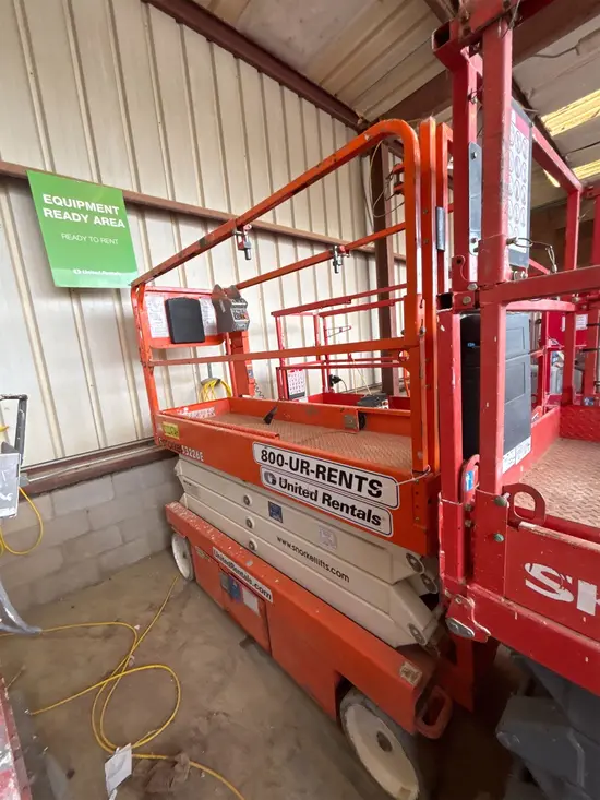 2018 Snorkel S3226E Scissor Lift