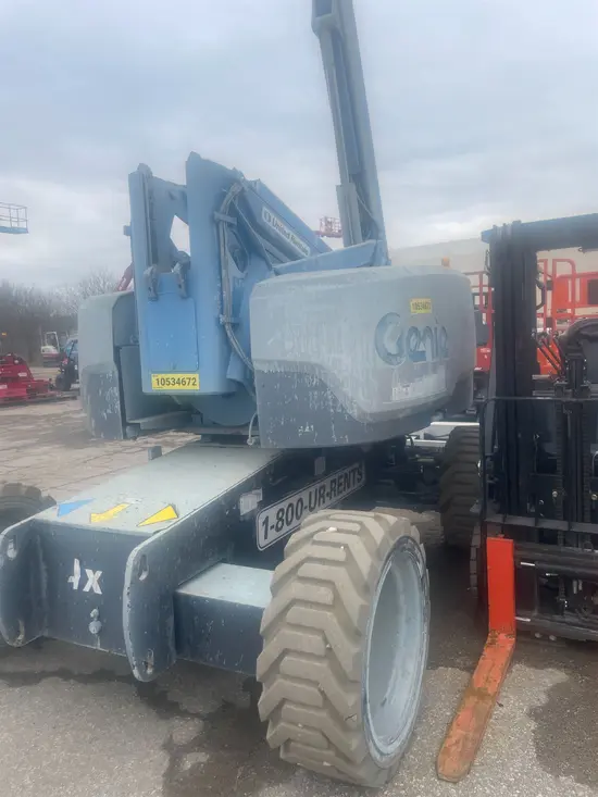 2016 Genie Z-60/37FE Articulating Boom Lift