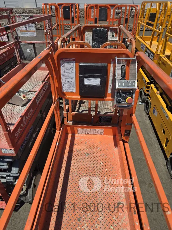 2020 Snorkel S3219E Scissor Lift