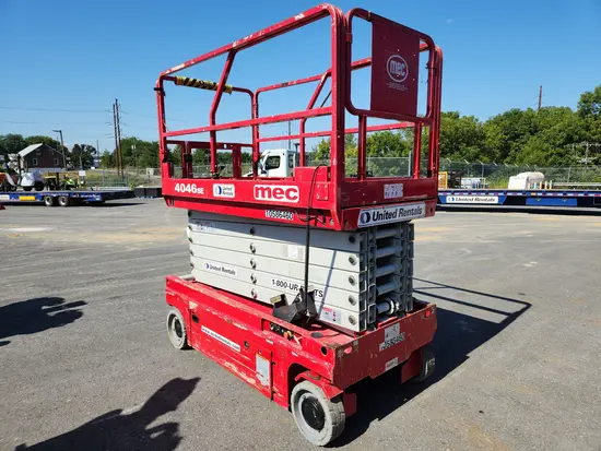 2017 MEC 4046SE Scissor Lift