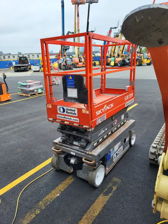 2018 Skyjack SJIII3219 Scissor Lift