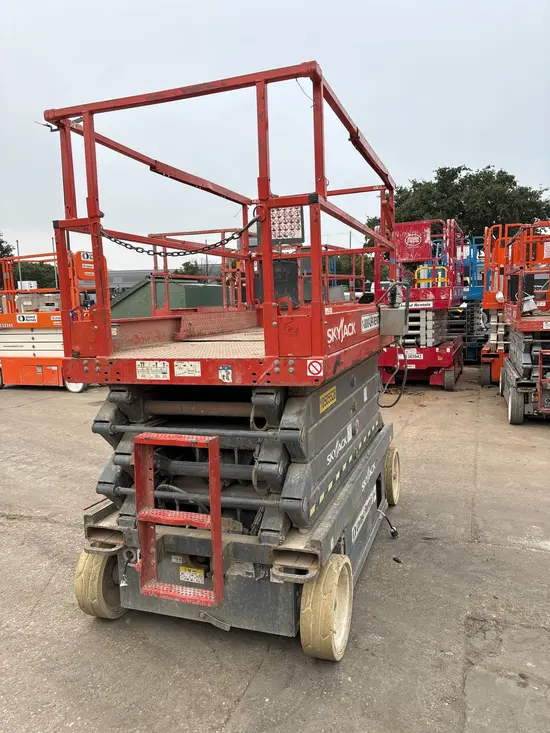 2016 Skyjack SJIII4632 Scissor Lift