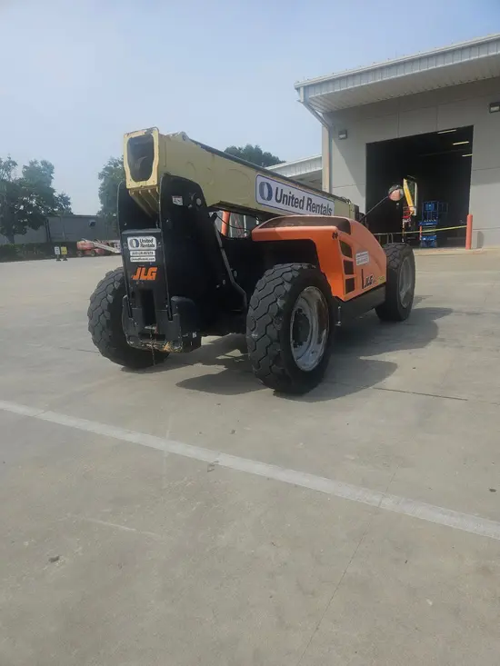 2017 JLG 642 Forklift