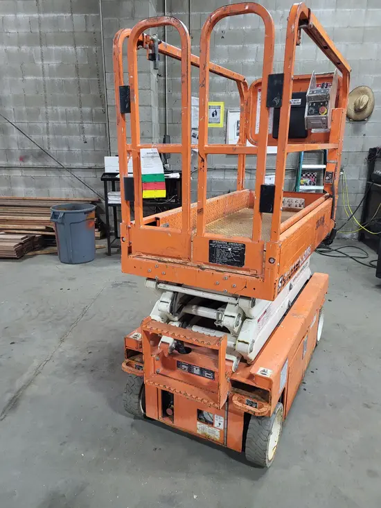 2019 Snorkel S3219E Scissor Lift