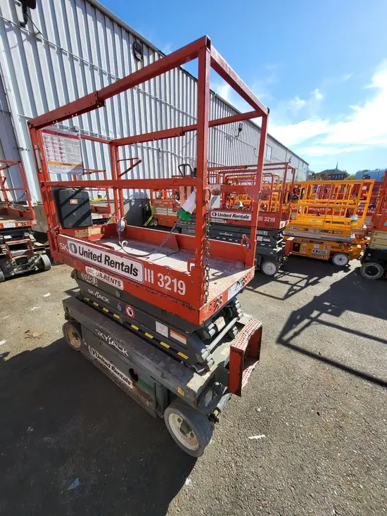 2016 Skyjack SJIII3219 Scissor Lift