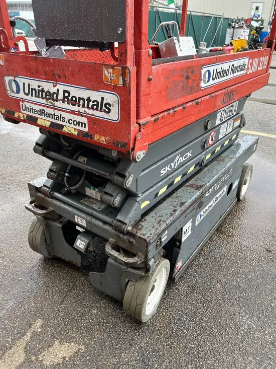2017 Skyjack SJIII3219 Scissor Lift