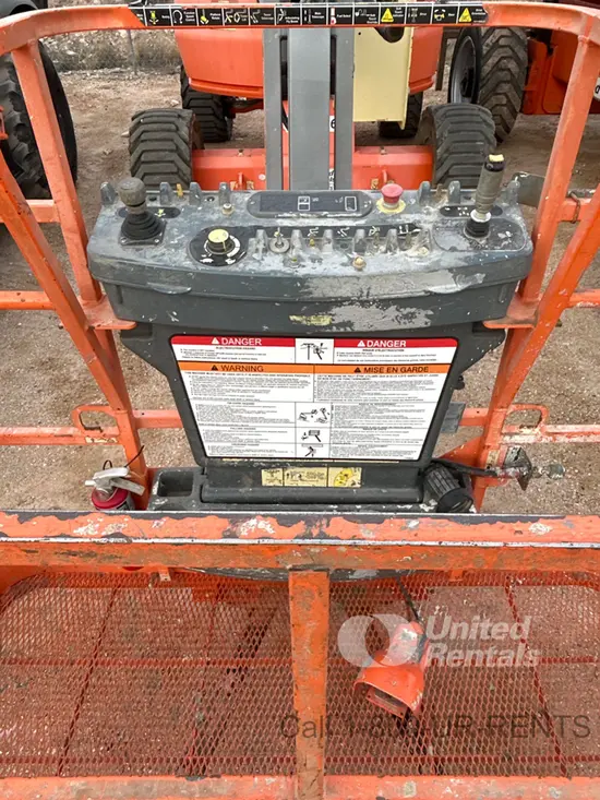 2017 JLG 450AJ Articulating Boom Lift