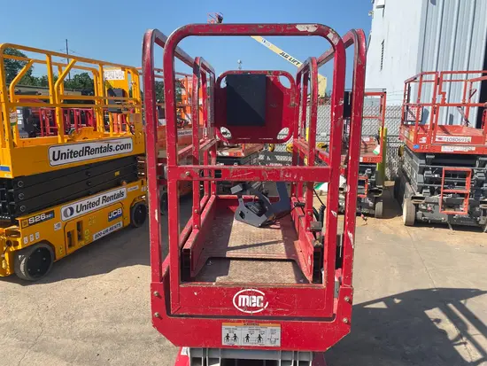 2018 MEC MICRO 19 Scissor Lift
