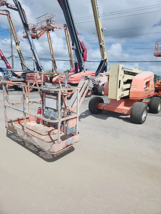 2017 JLG 450AJ Articulating Boom Lift