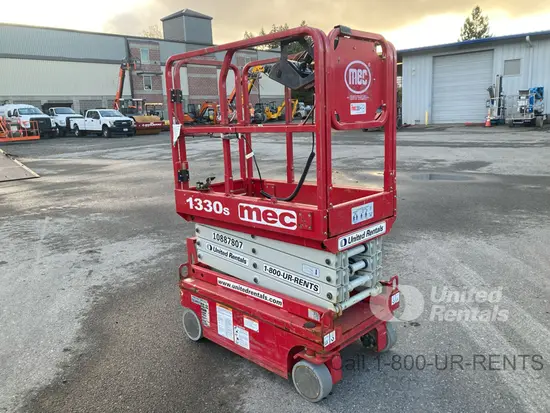 2019 MEC 1330SE Scissor Lift