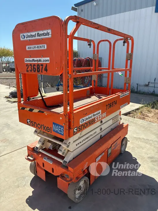 2019 Snorkel S3219E Scissor Lift