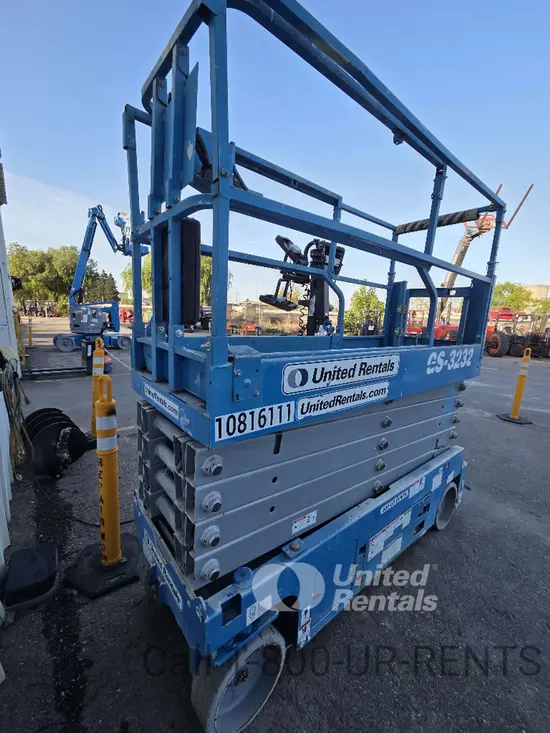 2018 Genie GS-3232 Scissor Lift
