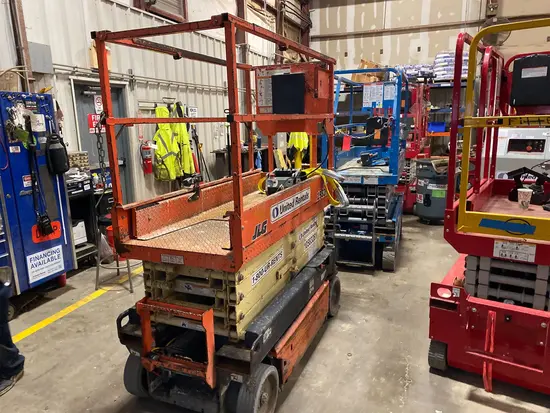 2017 JLG 1932R Scissor Lift