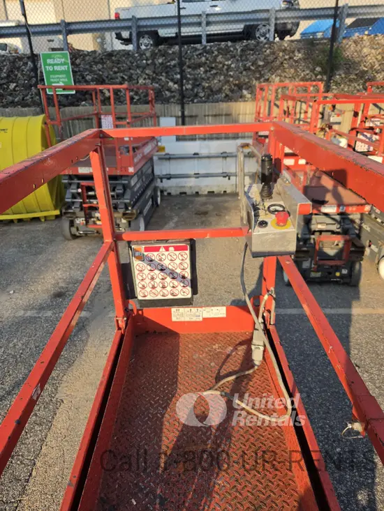 2018 Skyjack SJIII3219 Scissor Lift