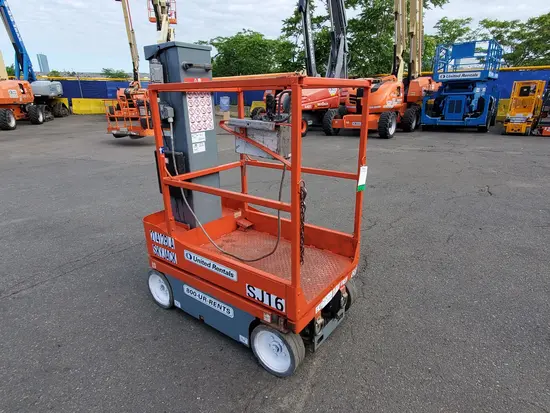 2015 Skyjack SJ16 Self-Propelled One-Person Lift
