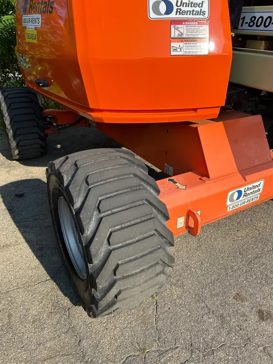 2017 JLG 450AJ Articulating Boom Lift