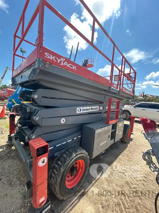 2018 Skyjack SJ9250RT Rough Terrain Scissor Lift