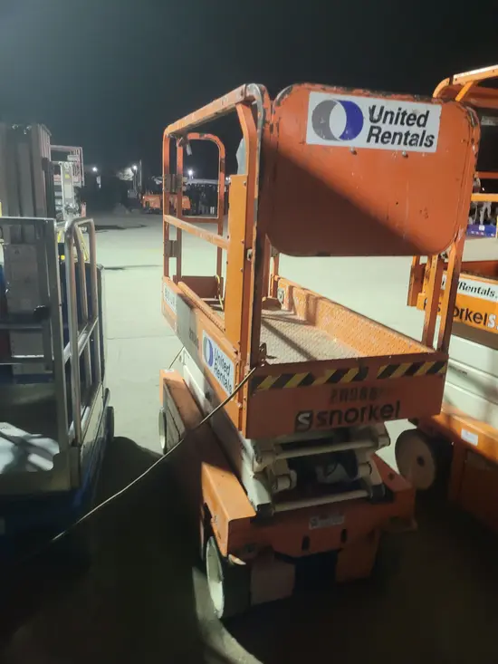 2018 Snorkel S3219E Scissor Lift