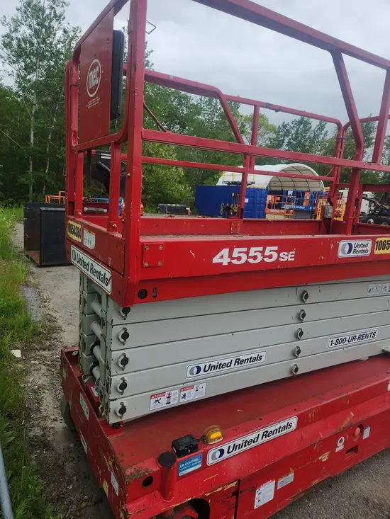 2017 MEC 4555SE Scissor Lift