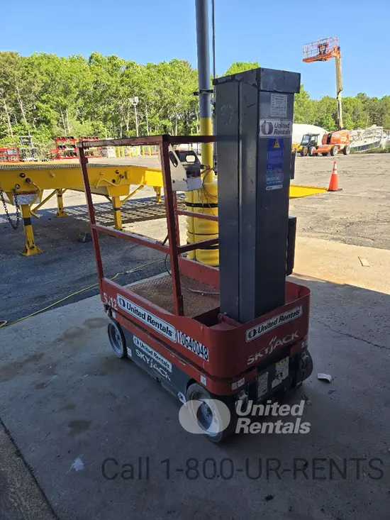 2017 Skyjack SJ12 Self-Propelled One-Person Lift
