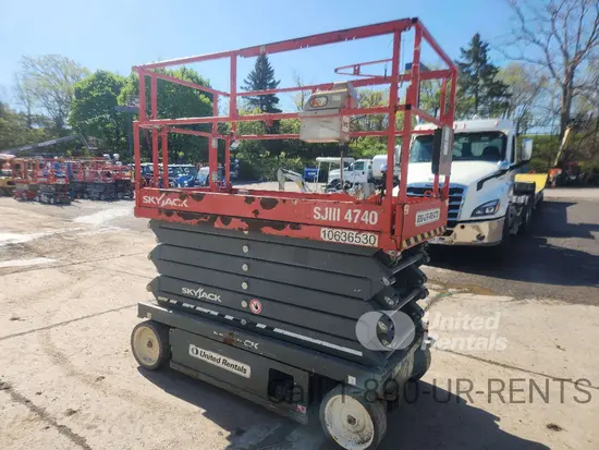 2017 Skyjack SJIII4740 Scissor Lift