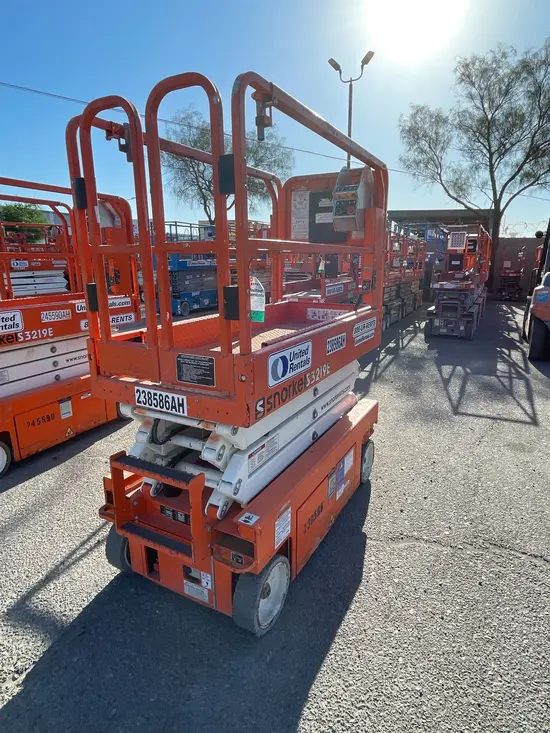 2019 Snorkel S3219E Scissor Lift