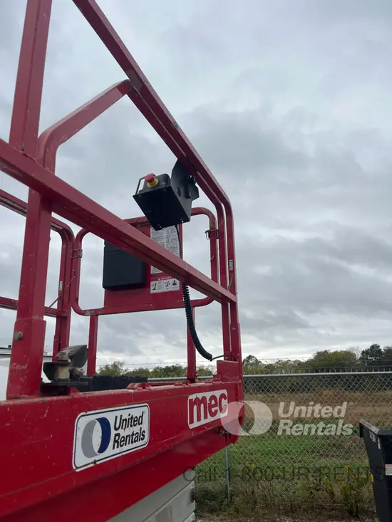 2017 MEC 4555SE Scissor Lift