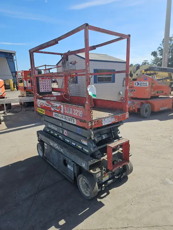 2016 Skyjack SJIII3219 Scissor Lift