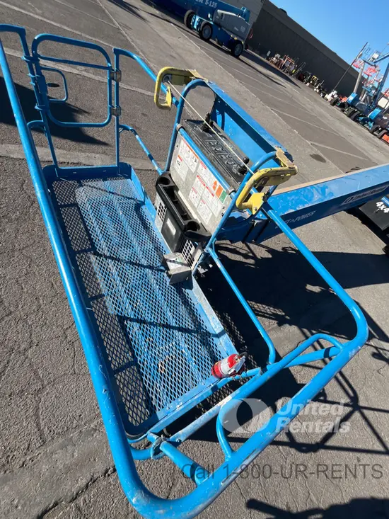 2017 Genie S-80 X Boom Lift