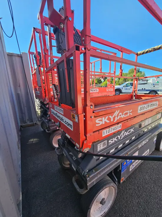 2019 Skyjack SJ3220 Scissor Lift