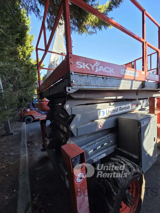 2016 Skyjack SJ8841RT Rough Terrain Scissor Lift